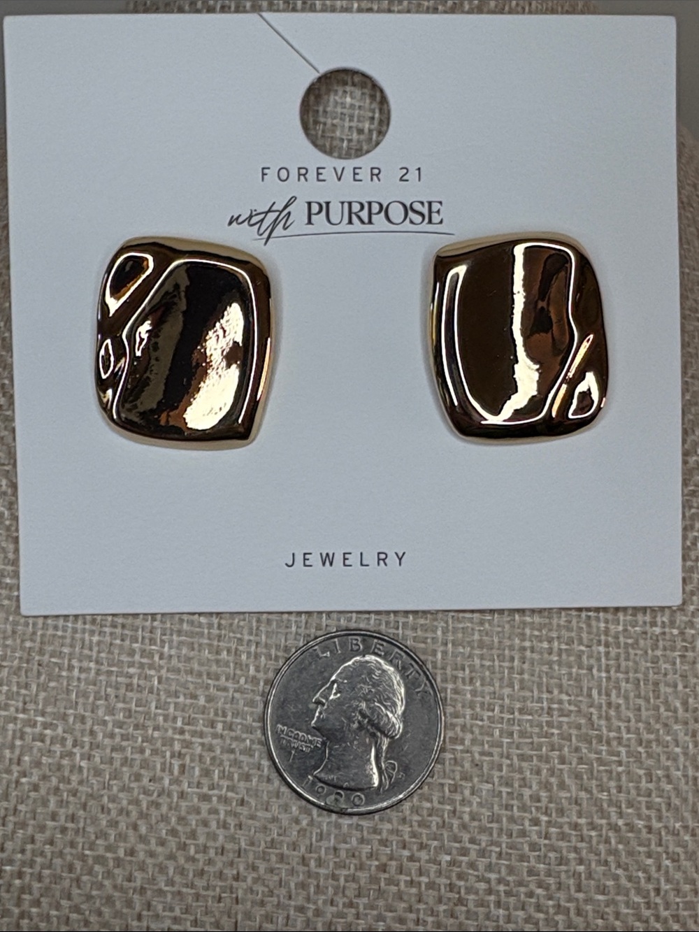 Forever 21 Brown and Gold Tone Square Wave Stud Earrings - Picture 4 of 4